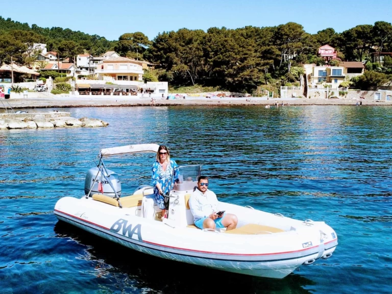 Yacht hire Toulon Ferry Port cheap Sport 19 GT