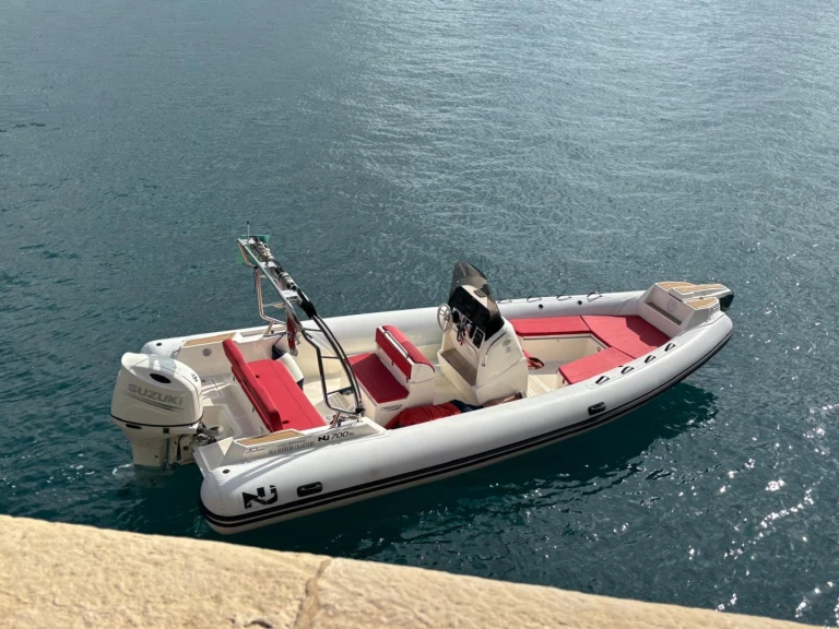 Hire RIB with or without skipper Nouva jolly Birgu (Vittoriosa)