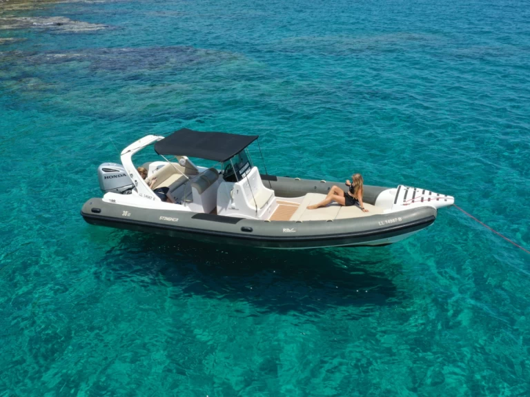 Hire RIB Italboats with a boat licence
