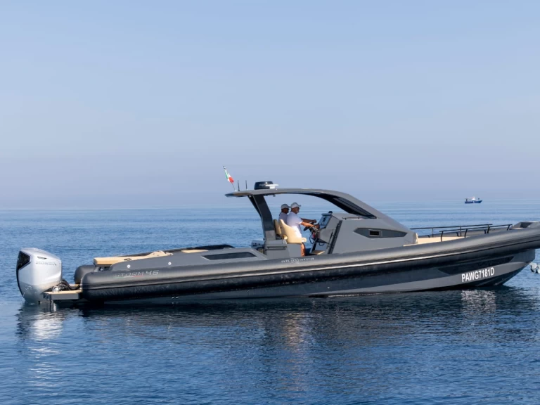 Yacht hire Trapani Port cheap Storm 46