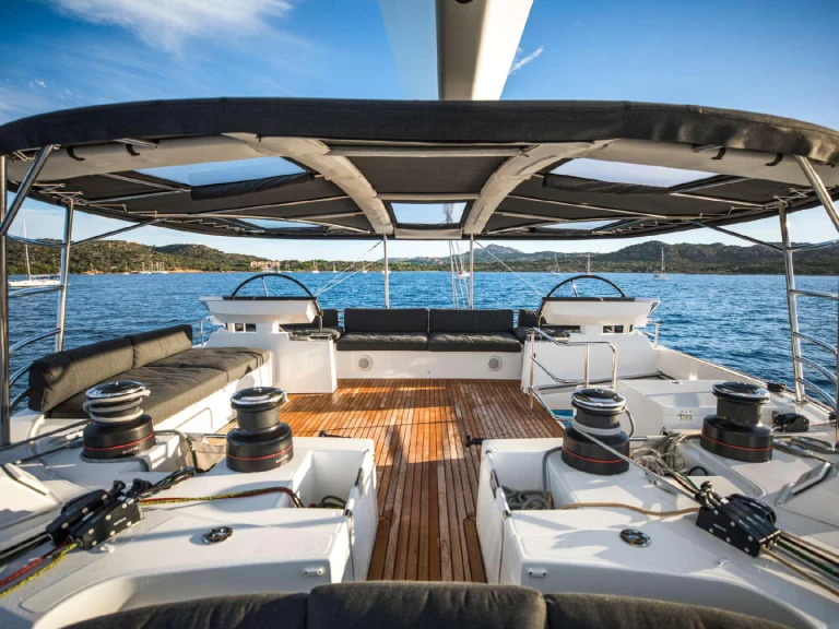 Yacht hire Ibiza Town cheap Lagoon 620