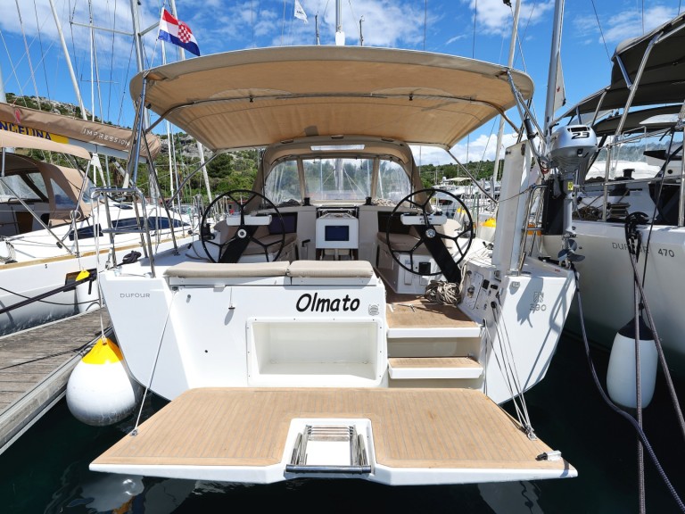 Hire Sailboat Dufour with a boat licence