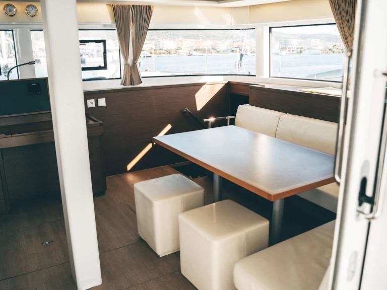 Luxury Yacht to hire Kaštel Stari at the best price