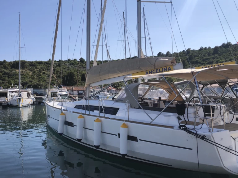 Dufour Dufour 460 Grand Large charter bareboat or skippered in  Primošten