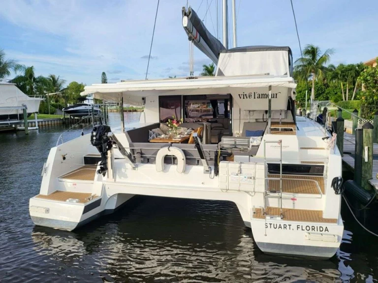 Fountaine Pajot VIVE L'AMOUR charter bareboat or skippered in  Bahamas