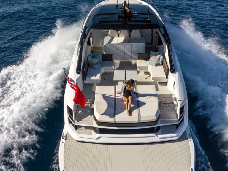 Yacht hire Cogolin cheap SuperHawk55