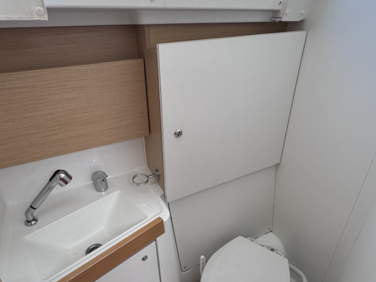 Bénéteau Oceanis 38 charter bareboat or skippered in  Sukošan