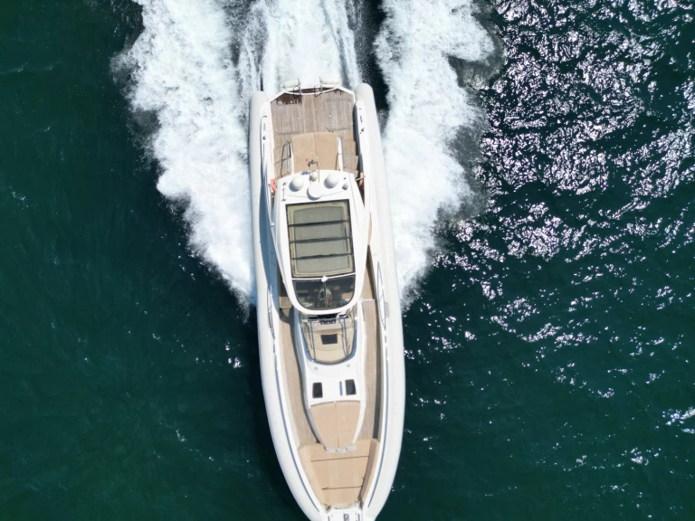 Yacht charter Porto-Vecchio - ISOLA 63 on SamBoat