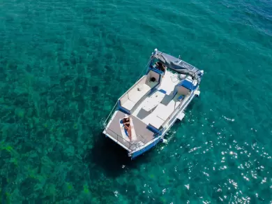 Igma 7M charter bareboat or skippered in  Néa Moudhaniá
