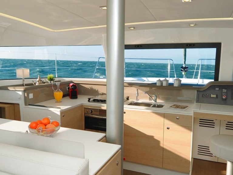 Yacht charter Primošten - Bali Bali 4.1 on SamBoat