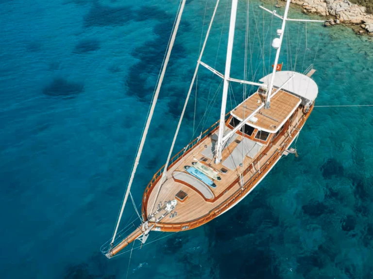 Hire Luxury Yacht with or without skipper Custom Bodrum