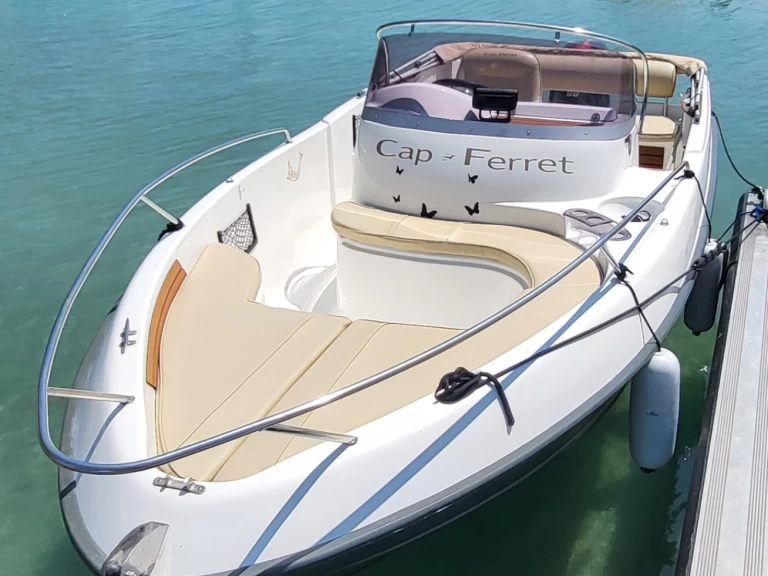Motorboat hire in Annecy - B2 Marine Cap Ferret 552 Open Swing