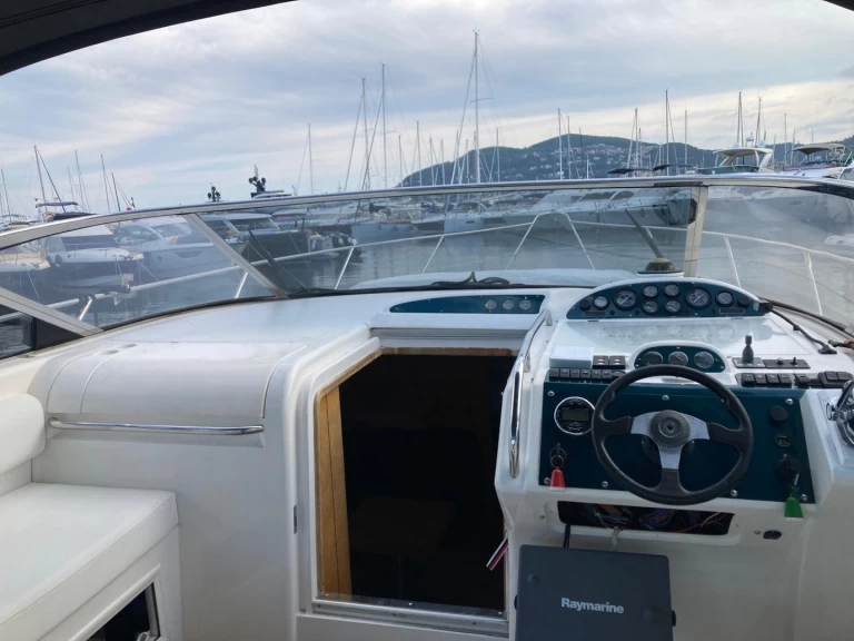 Fairline Targa 38 charter bareboat or skippered in  Mandelieu-la-Napoule