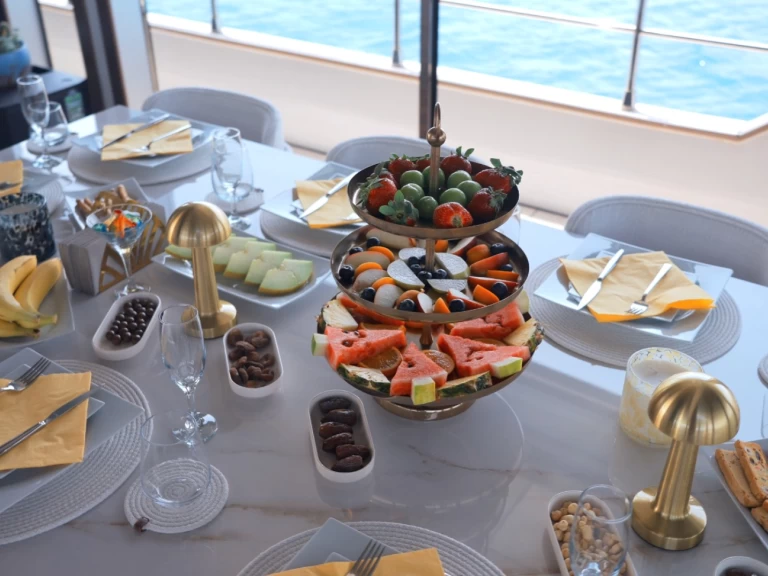 Hire a  Luxury Catamaran Torba