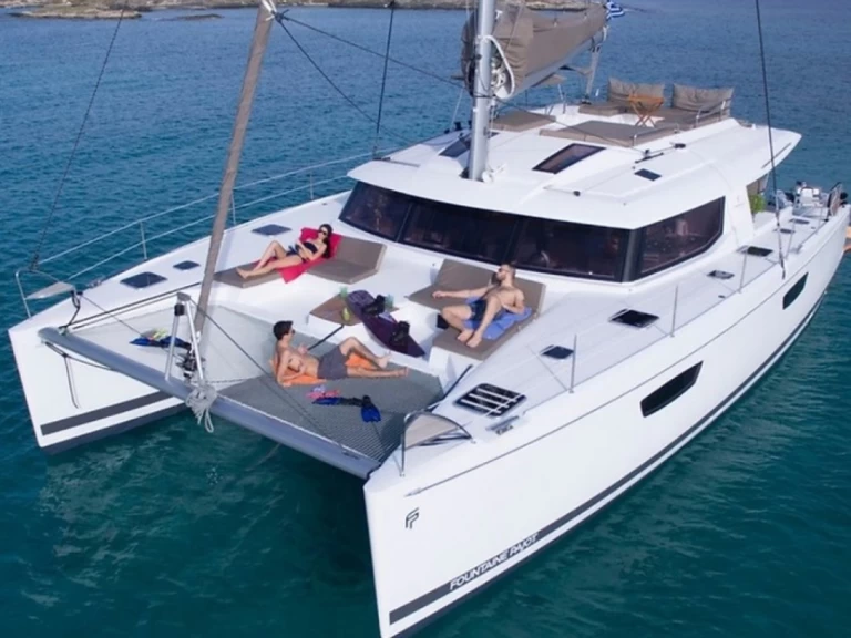 Hire Catamaran Fountaine Pajot with a boat licence