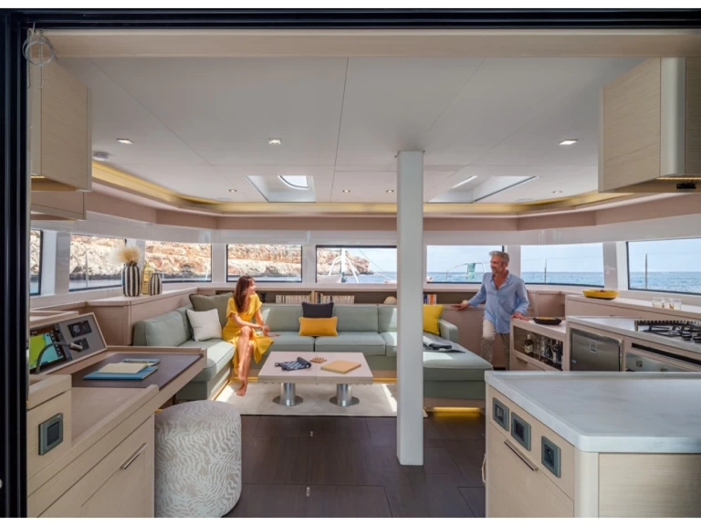 Yacht charter Antigua - Lagoon Lagoon 55 on SamBoat