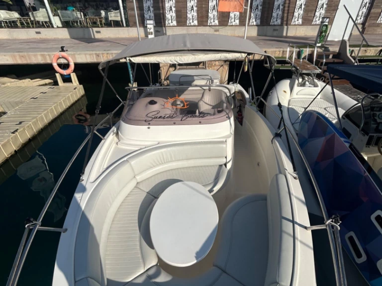 Yacht hire Torrevieja cheap 750 SOL FB