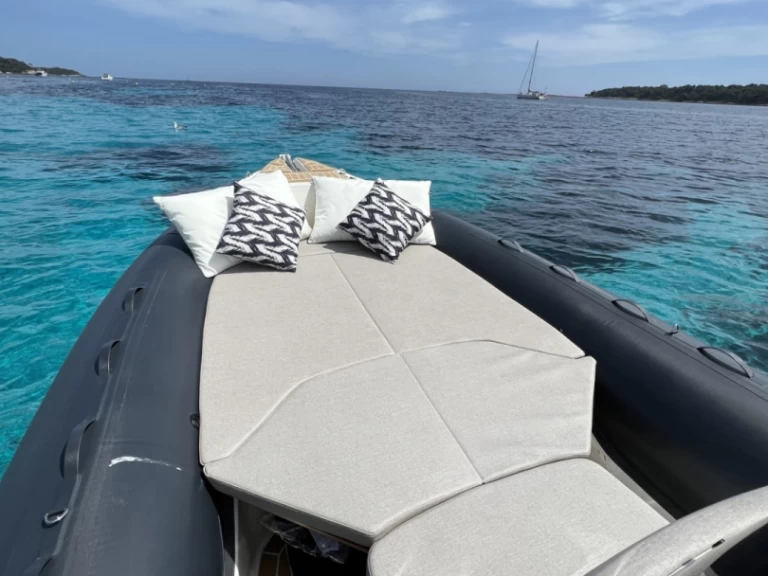 Hire RIB with or without skipper Capelli Golfe-Juan