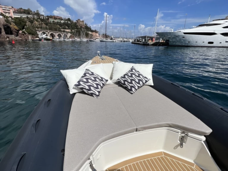 RIB to hire Golfe-Juan at the best price