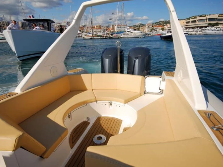 Yacht charter Porto-Vecchio - Capelli Tempest 1000 CC on SamBoat