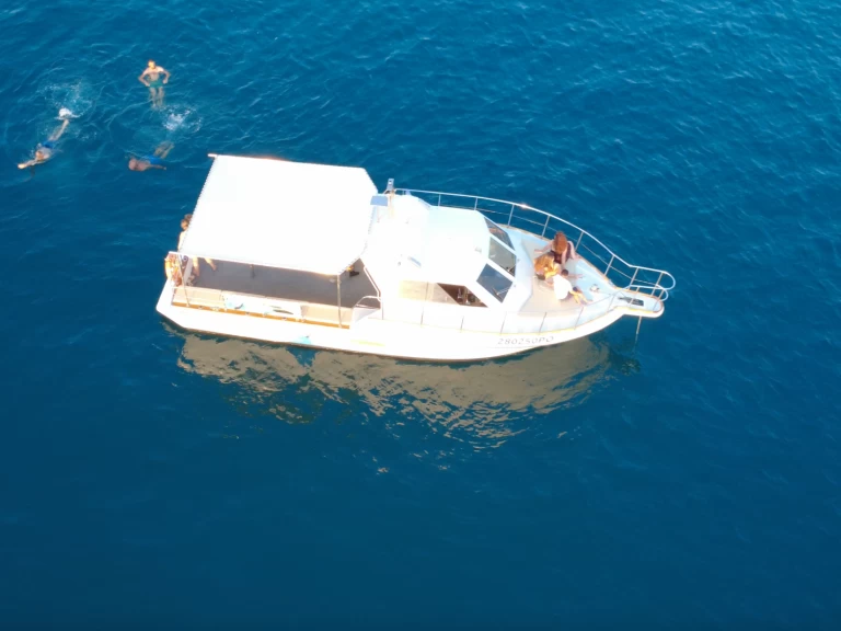 Yacht charter Funtana-Fontane - Siar Moschini Andromeda on SamBoat