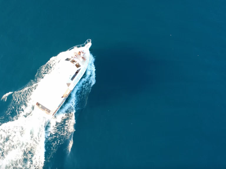 Hire a Siar Moschini Andromeda Funtana-Fontane