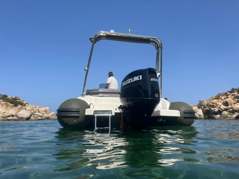 Hire RIB with or without skipper Bsc Ajaccio