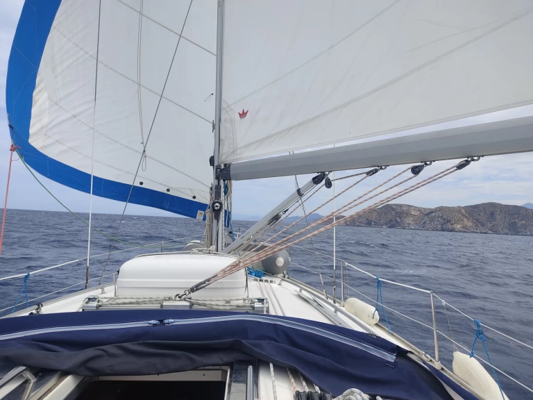 Sailboat to hire Saint-Raphaël at the best price
