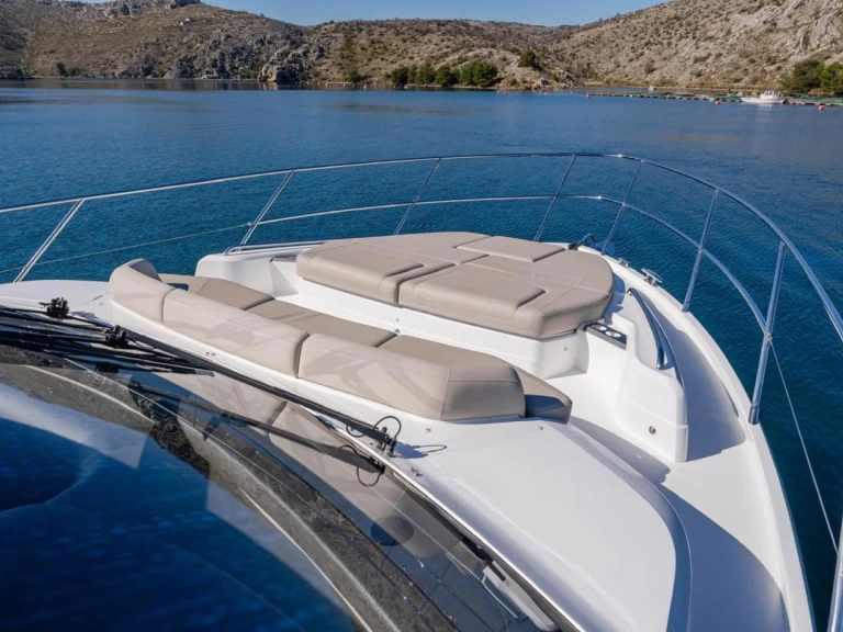Hire a Princess F55 Antibes