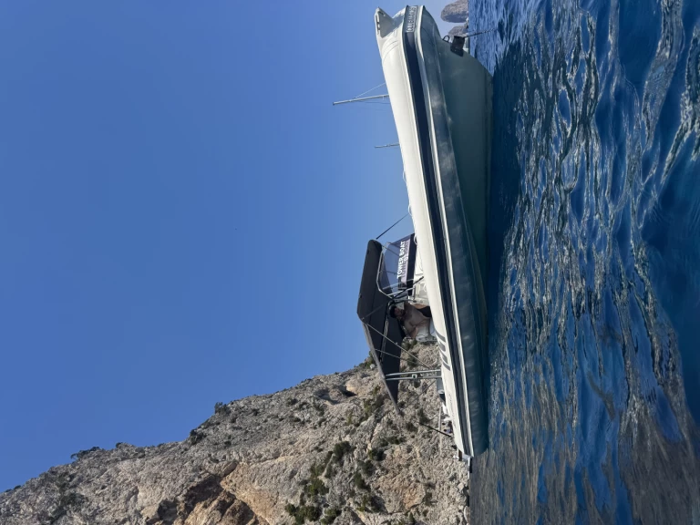 Yacht hire Torre Annunziata cheap Clubman 26