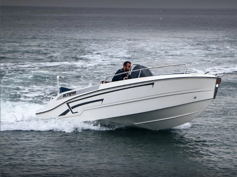 Motorboat hire in Benalmádena - AM Yacht 500 Open