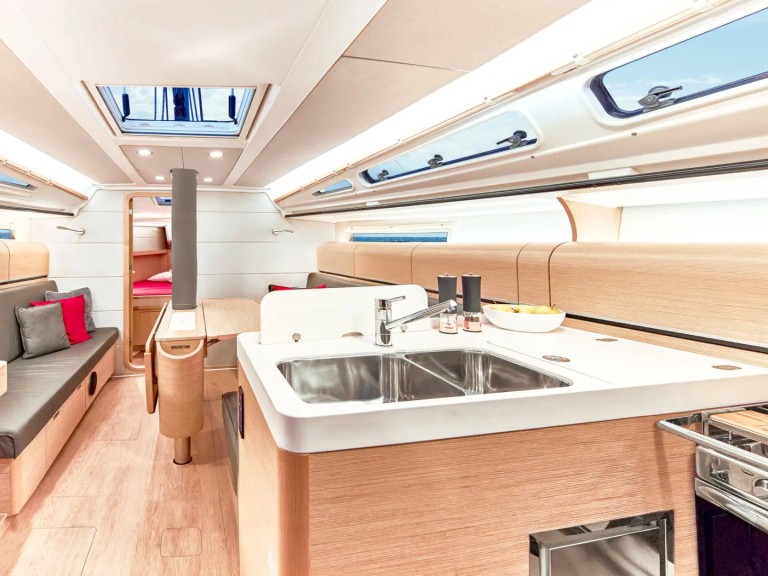 Hire a Dehler Dehler 38 Punat