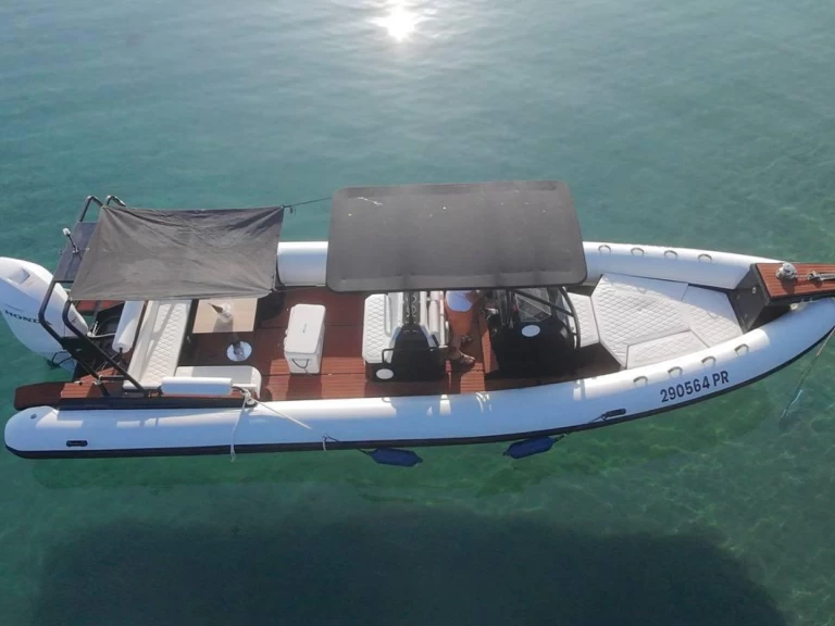 Hire RIB Rib with a boat licence