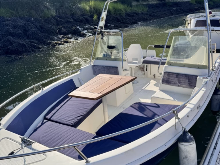 Charter a Ultramar Ultra 515 Open in Bayonne on Samboat