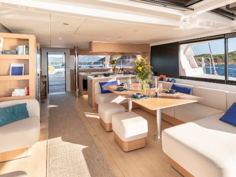 Catamaran hire in Olbia - Bali Bali 5.8