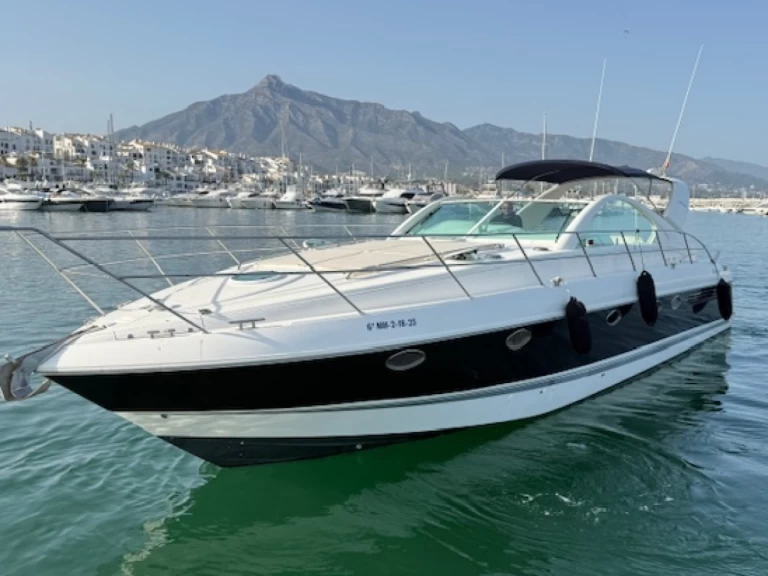 Luxury Yacht hire in Marbella - Fairline Targa 48 Gran Turismo