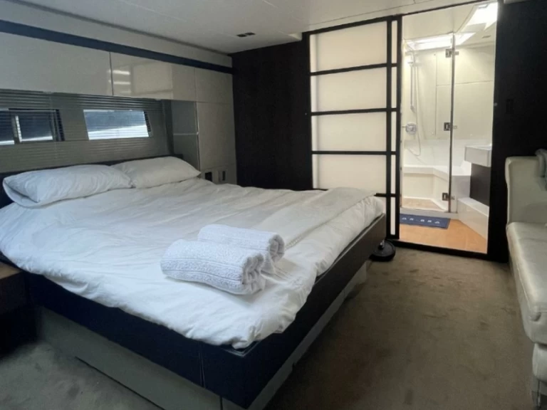 Fairline Targa 58 GTB charter bareboat or skippered in  Cannes