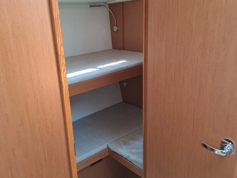 Hire Sailboat with or without skipper Bavaria Sývota