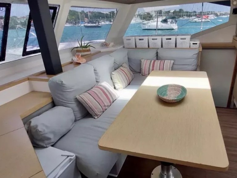 Hire Catamaran Fountaine Pajot with a boat licence