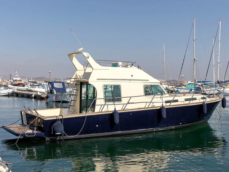 Yacht hire Trapani cheap Motorboat