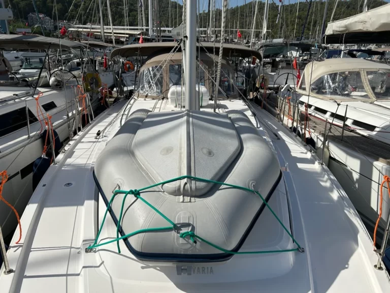 Sailboat hire in Fethiye - Bavaria Bavaria C42