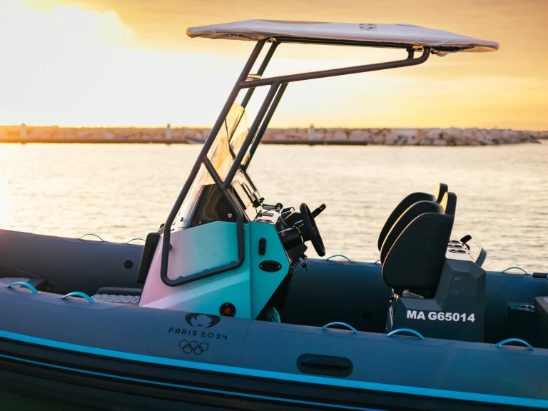 RIB hire in La Rochelle - Highfield 660 Sport Edition Limitée Paris 2024