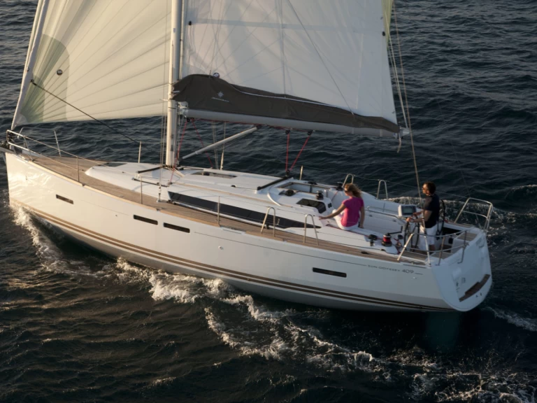 Yacht hire Fethiye cheap Sun Odyssey 409