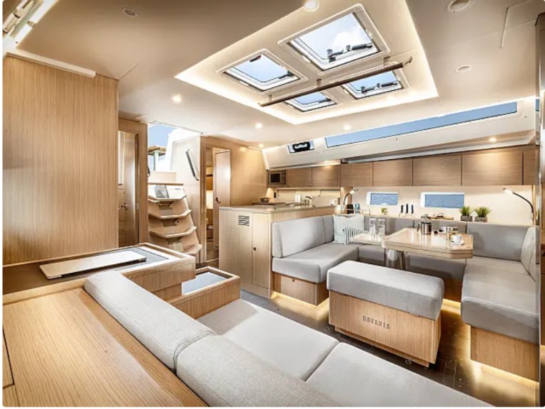 Hire a Bavaria Bavaria C50 Castiglioncello