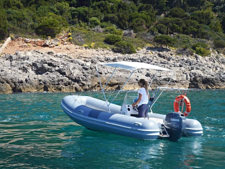 Yacht hire Murta Maria cheap 500