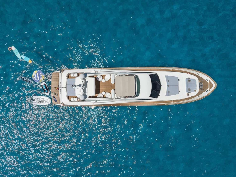 Luxury Yacht to hire Sant Antoni de Portmany at the best price