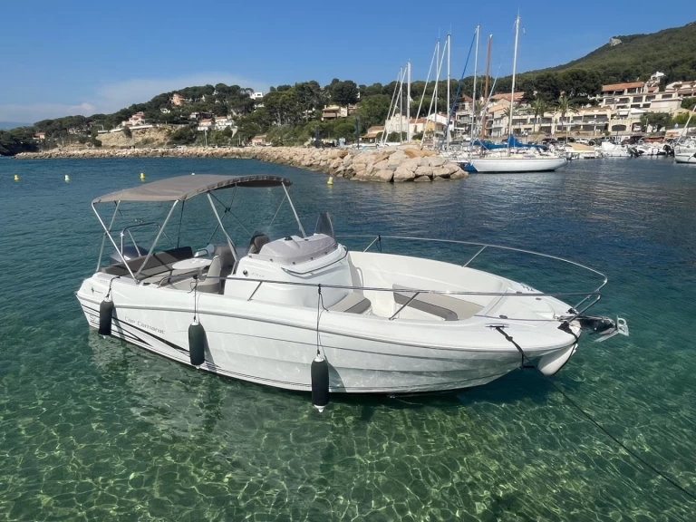 Jeanneau Cap Camarat 7.5 CC charter bareboat or skippered in  La Madrague