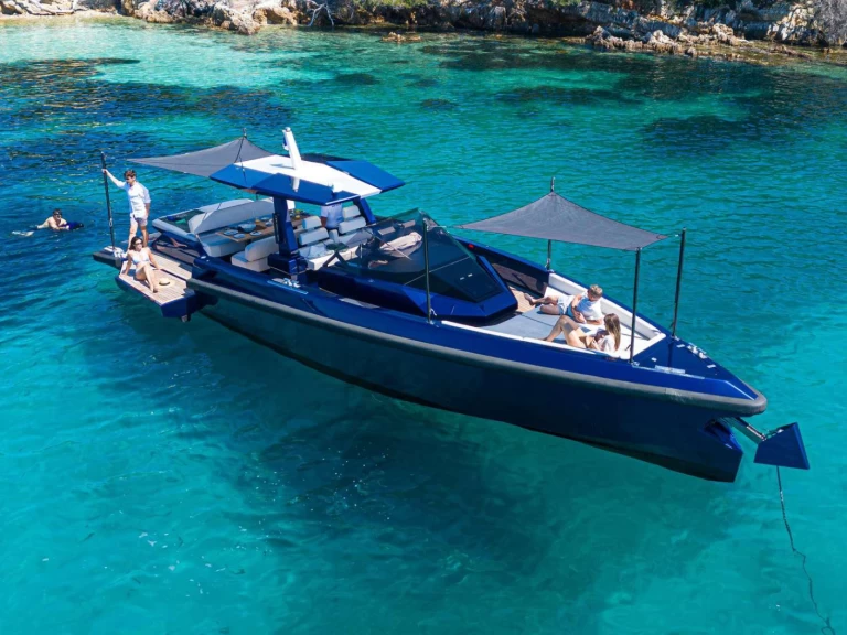 Charter a WALLY YACHTS 48 in Cannes on Samboat