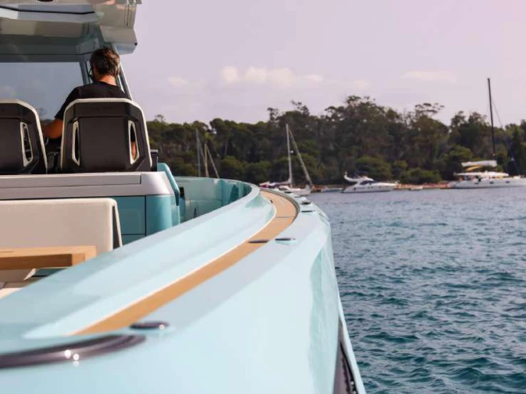 Motorboat hire in Cannes - Wajer 55 S