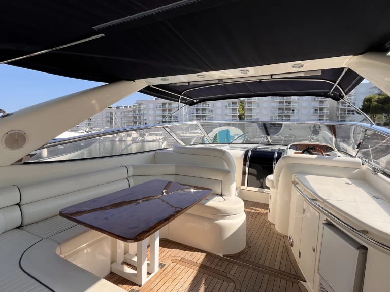 Motorboat hire in Platja d'Aro - Sunseeker Camargue 47